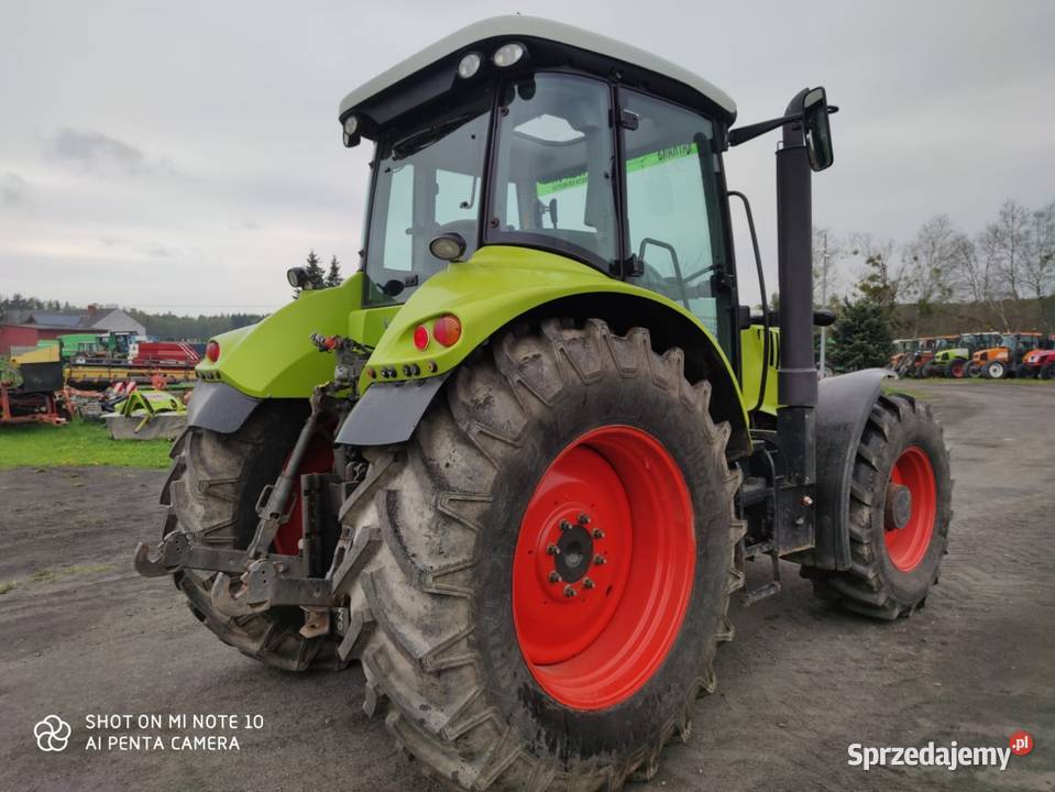 Claas Arion 640 Pneumatykaskrzynia biegów 50 1 h Napęd 4x4 Czersk sprzedam