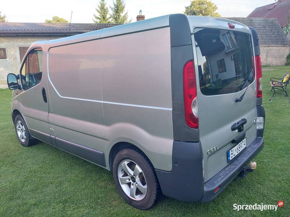 Opel Vivaro 20 diesel stan serwisowany na czas 1995cm3 podlaskie Łomża