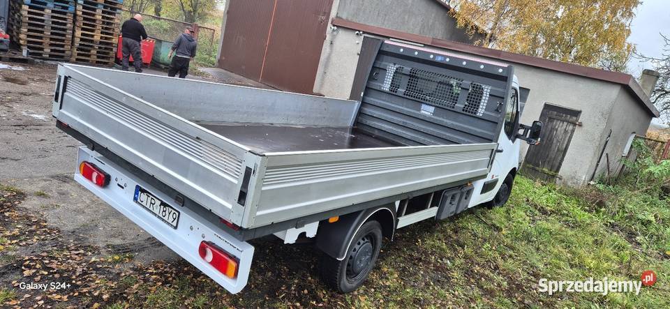 Renault Master 150 koni produkcji 2011 Brzozówka