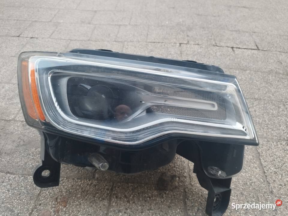 lampa przód prawy jeep grand cheerokee summit Pabianice