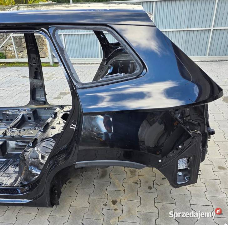 SKODA KAROQ ĆWIARTKA LEWA BŁOTNIK TYŁ LF9R