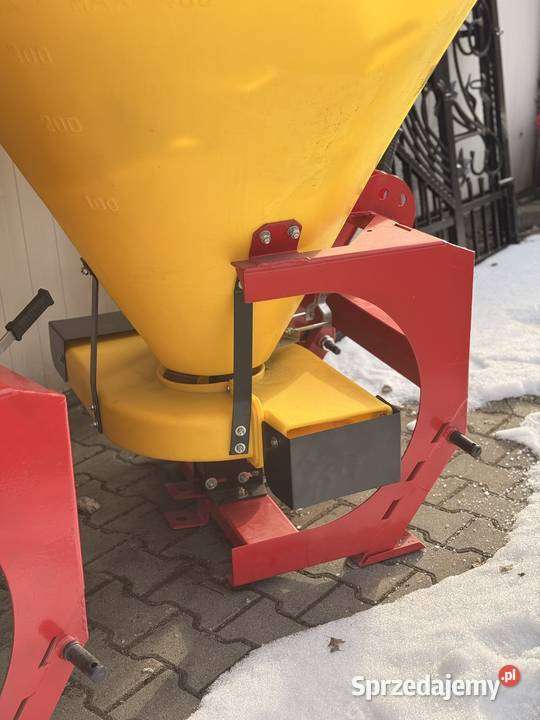 Rozsiewacz nawozu soli piasku Rozsiewacze nawozów Wyszogród