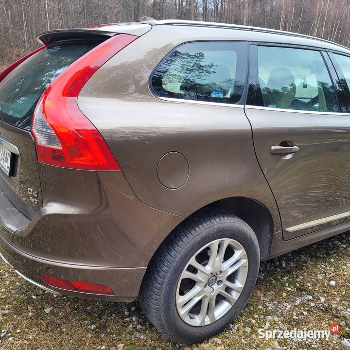 Volvo XC60 24 D4 190 4x4 automat diesel Werchrata