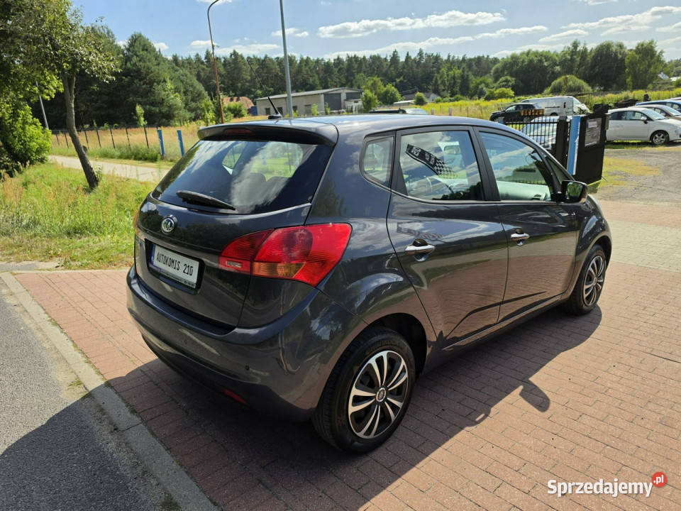 Kia Venga Kia Venga 16 benzyna z automatyczną czujnik parkowania Venga Cielcza
