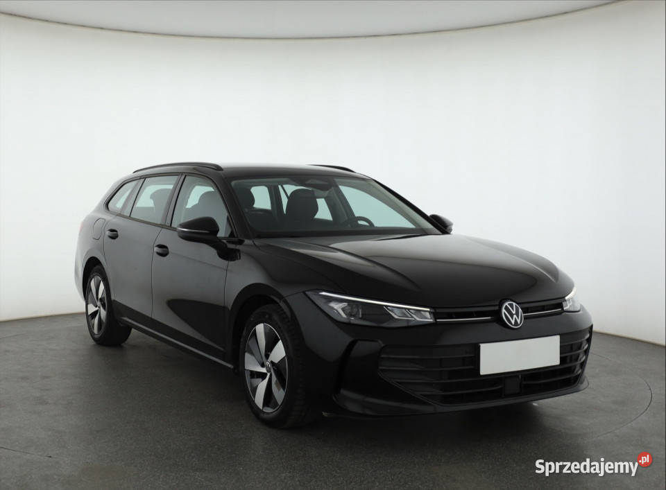 VW Passat 15 eTSI ACT automatyczna Piaseczno