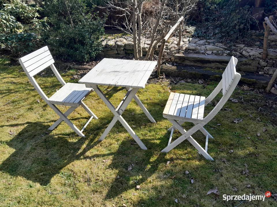 Stary zestaw ogrodowy uzywany stolik i dwa Ogród Dąbrowa Górnicza