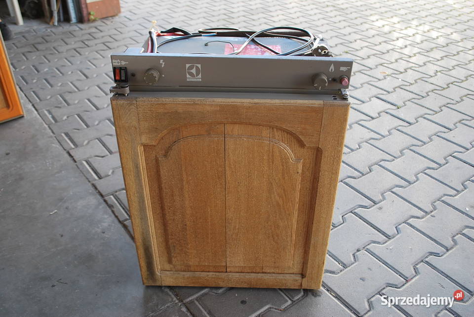 LODÓWKA ELECTROLUX RM200B 12V 220V GAS DO Grzebowilk