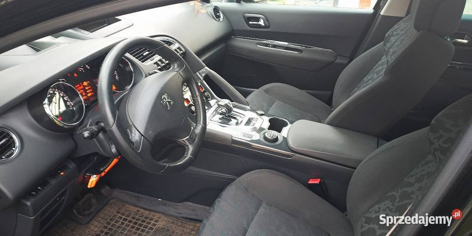 Peugeot 3008 z 2013 roku 2 litry diesel hybryda czarny Piaseczno