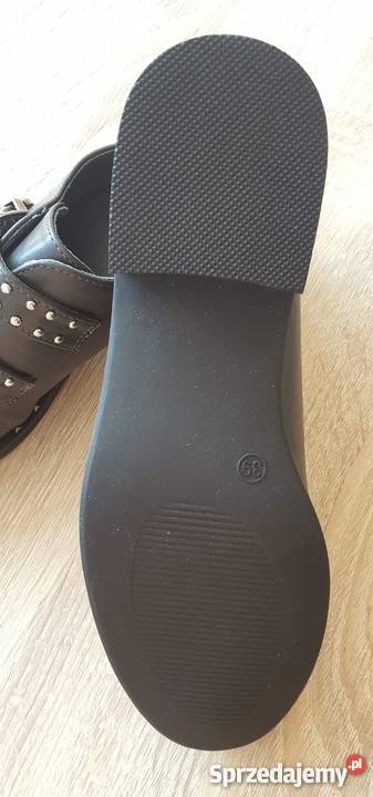 Nowe buty czarne 39 płaskie metalowe sprzączki zachodniopomorskie Szczecin