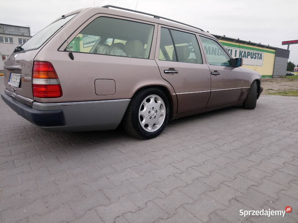 MercedesBenz W124 28T 193 SKÓRAABSASRKLI nieuszkodzony Ostrołęka