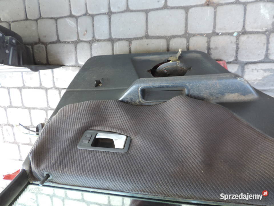 AUDI 80 B4 KOMBI DRZWI LEWY TYŁ Nowy Sącz