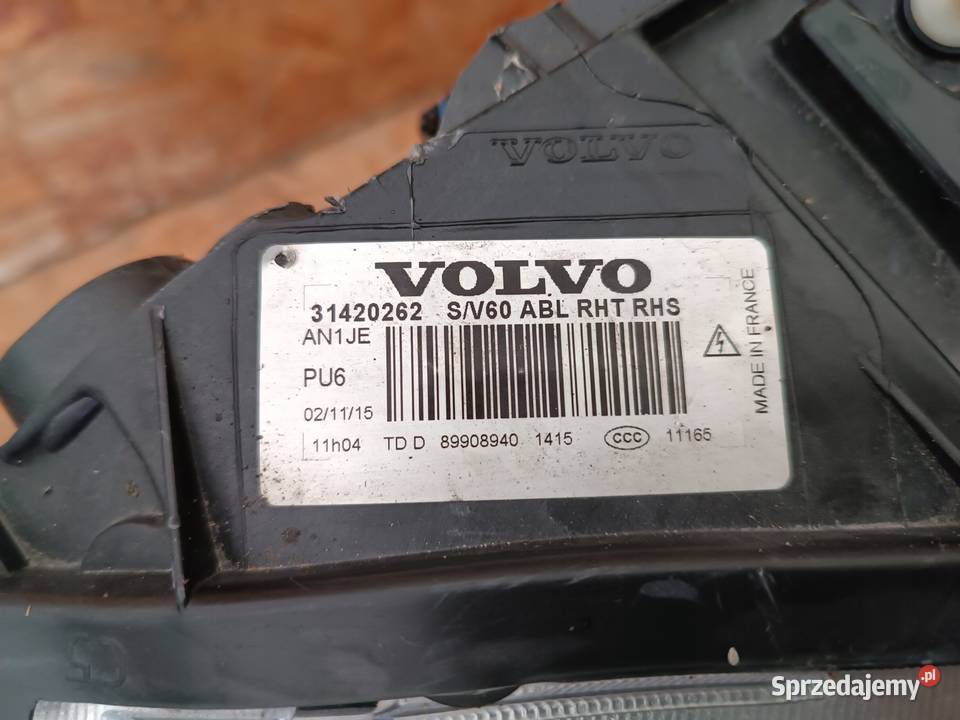 LAMPA PRAWY PRZÓD EU XENON VOLVO S60 V60 LIFT Nowy Tomyśl