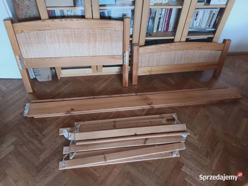 drewniane rattanowe łóżko pojedyncze Kraków sprzedam