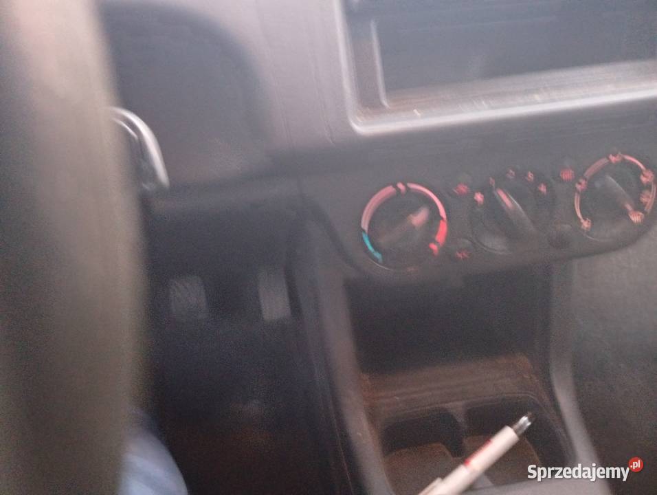 Suzuki Swift 15ben Alufelgi klima elektryczne szyby