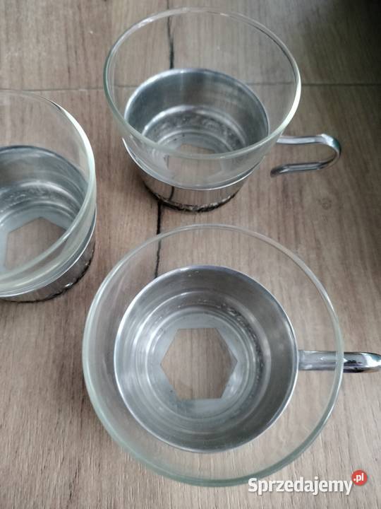 Trzy filiżanki z metalowymi uchwytami zestaw Choszczno