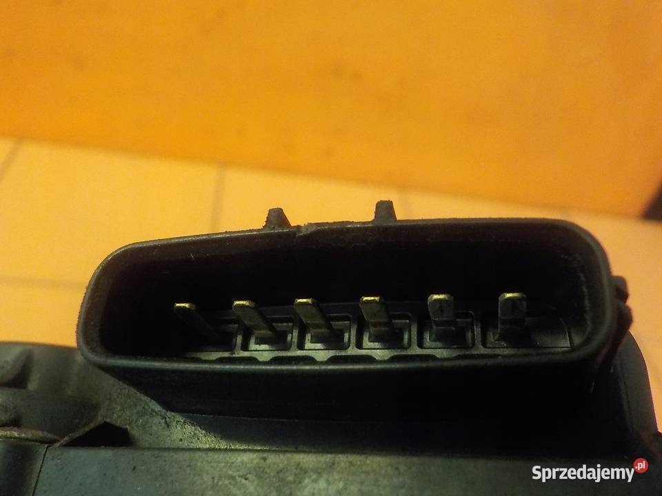 VOLVO V50 24 B 06r 170 B5244S4 przepustnica