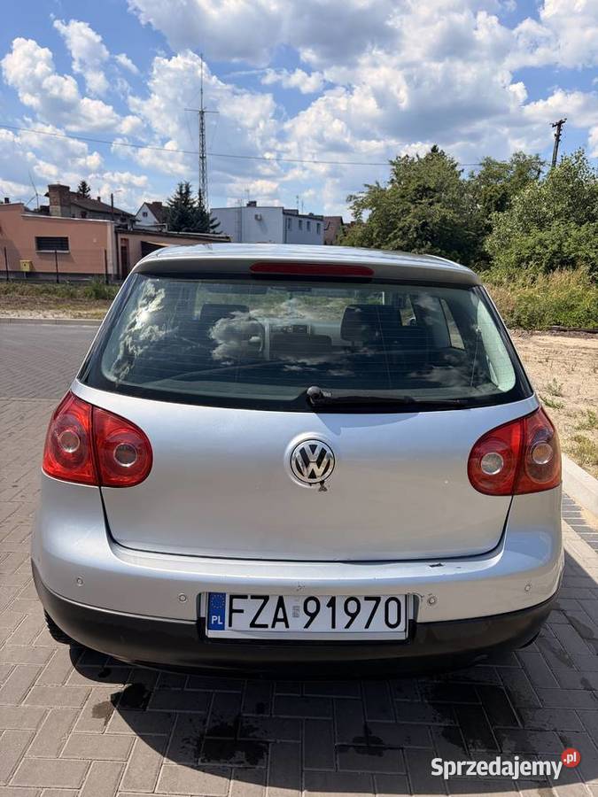 Volkswagen Golf 5 14mpi benzyna