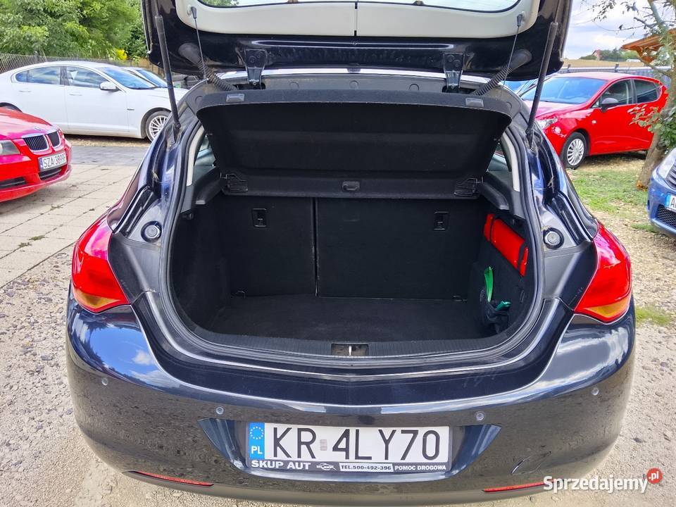 Opel Astra J 2011 Okazja Miechów sprzedam