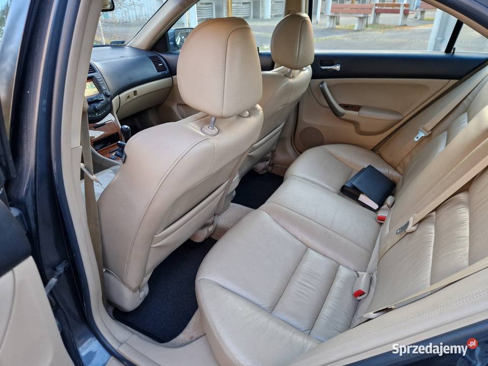 Honda Accord VII Lift Executive Skóra Navi Accord Ryglice