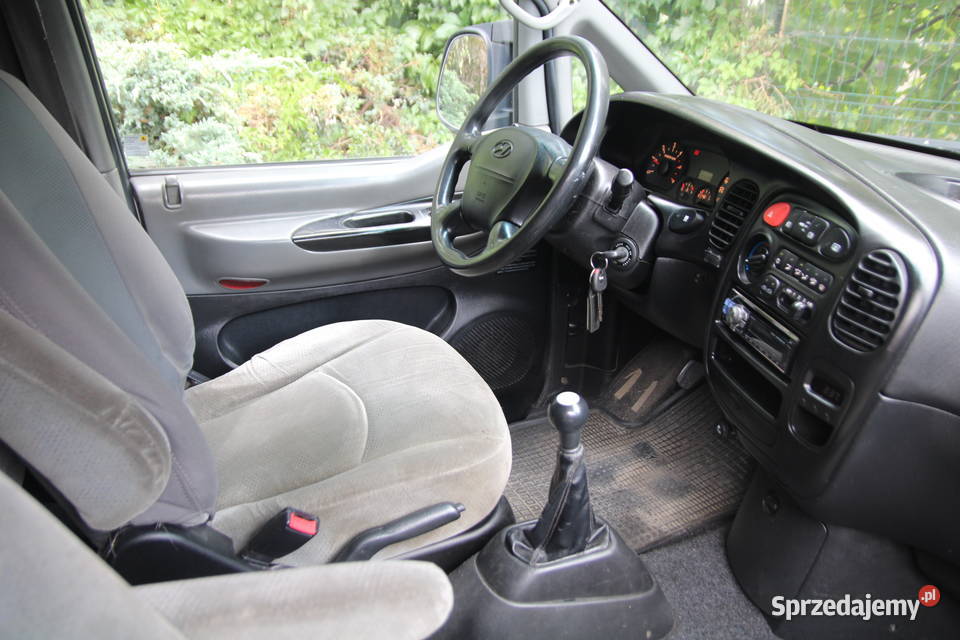 HYUNDAI STAREX H1 25 CRDi 4WD Hak dolnośląskie Smolec