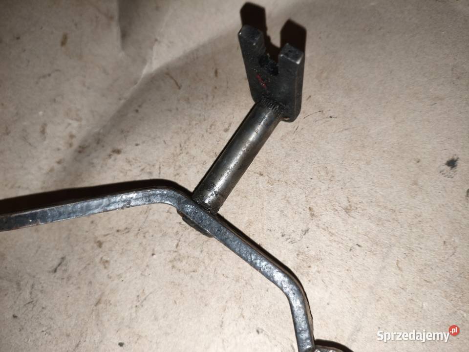 Dźwignia zmiany biegów skrzyni Ural M66 M67