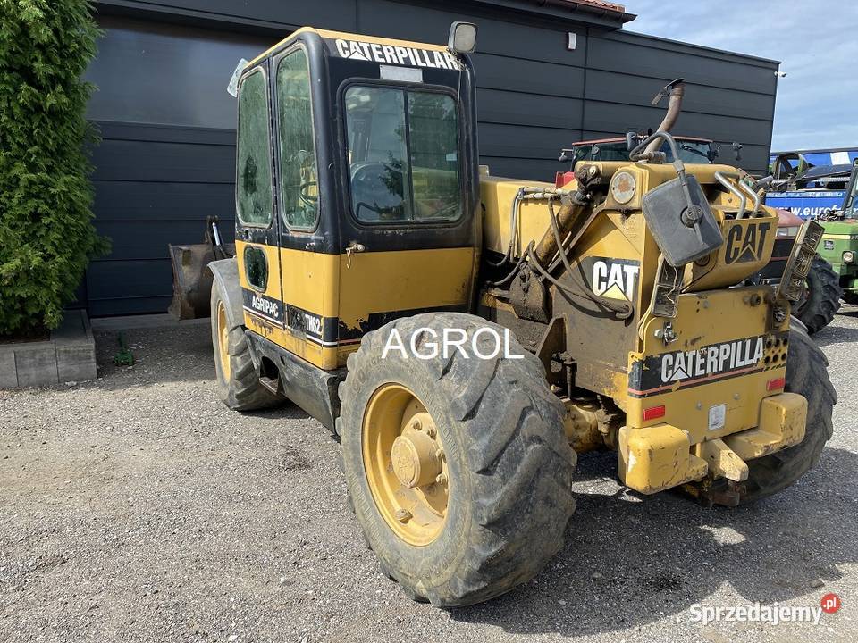 ŁADOWARKA TELESKOPOWA CAT TH 62 1998r Rolnictwo Biała