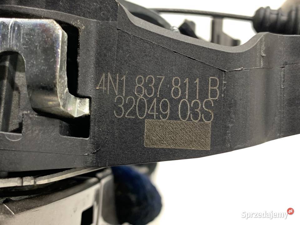 KLAMKA ZEWNĘTRZNA LEWY PRZÓD AUDI Q8 4N1837811B Klamki podkarpackie