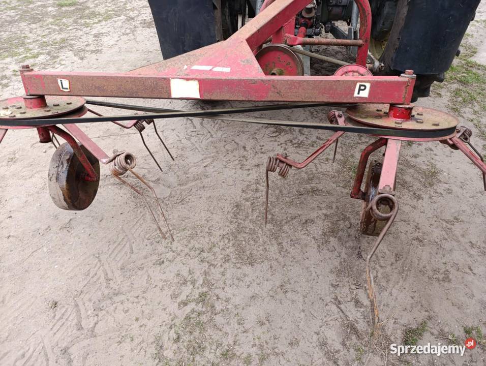 Karuzela przetrząsarka do siana zgrabiarka Oleśnica