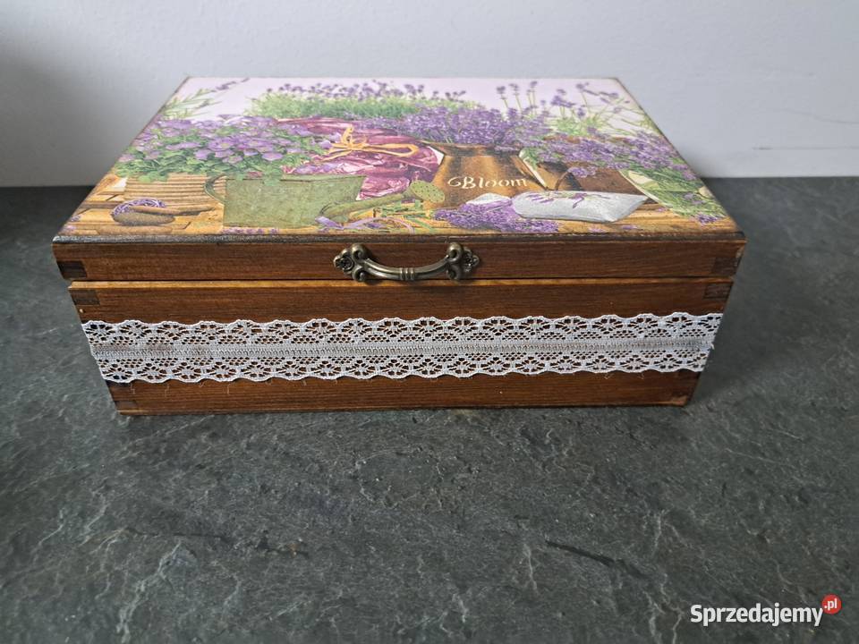 Herbaciarka szkatułka lawenda vintage z koronką