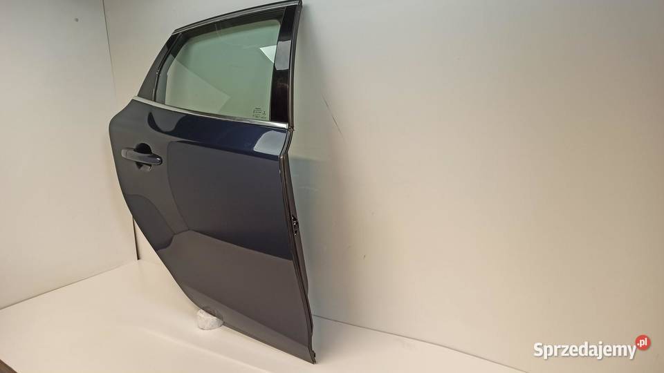 VOLVO V40 II DRZWI PRAWY TYŁ 498 sprzedam