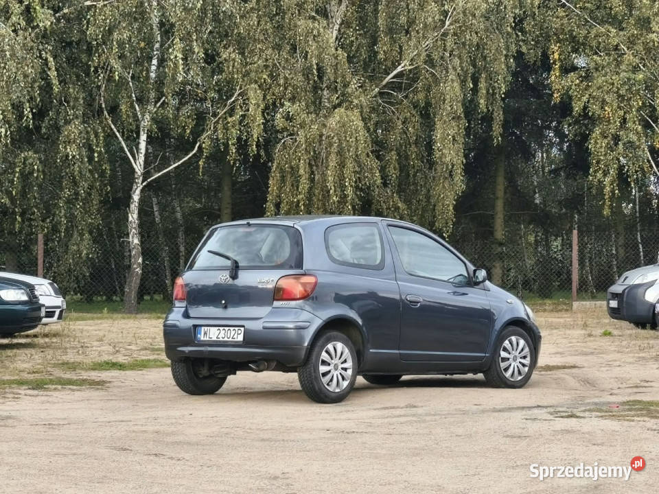 Toyota Yaris 2004r 13 Benzyna 5 Drzwi lakier metallic Warszawa sprzedam