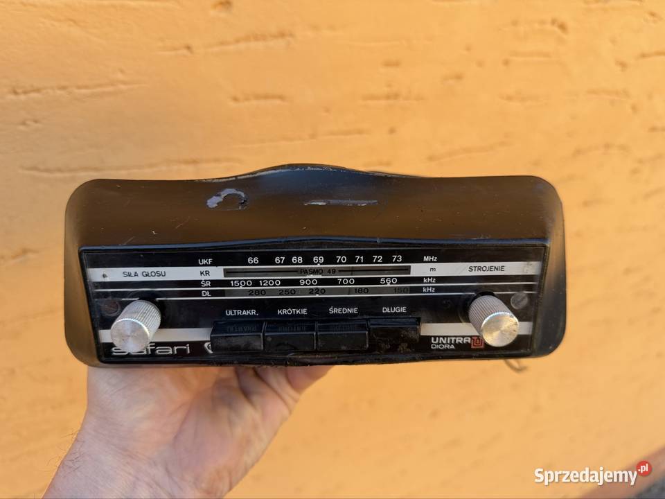 Radio 12 V Unitra Safari Izbicko