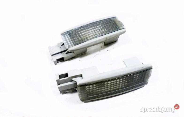 LAMPKA OŚWIETLENIE KABINY VW PASSAT B5 16 Sosnowiec