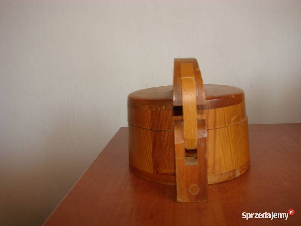 mała drewniana puszka Pruszcz Gdański