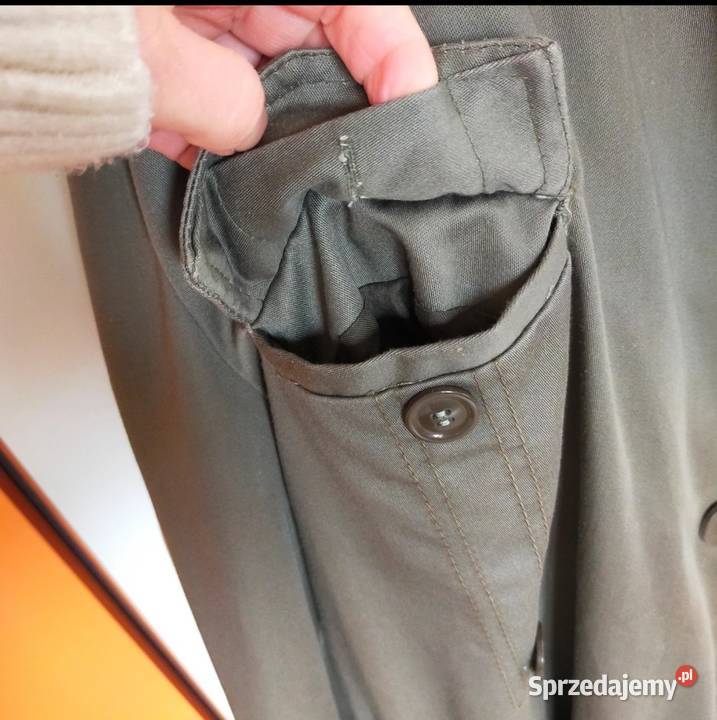 Parka wojskowy militarna z kapturem z podszewką Kurtki i płaszcze Krosno sprzedam