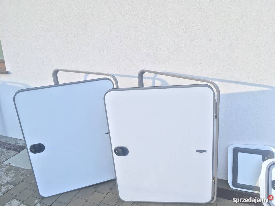 Drzwi do schowka garażowe serwisowe gaz Rok produkcji 2018 kujawsko-pomorskie