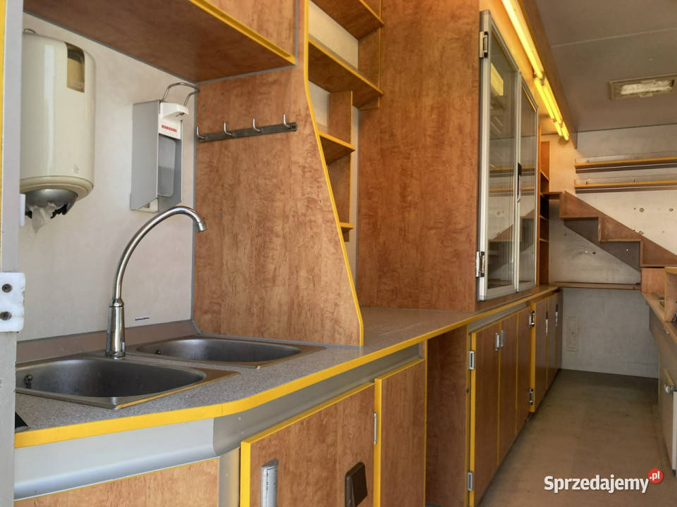 Renault Master Autosklep wędlin sklep bar nieuszkodzony Syców