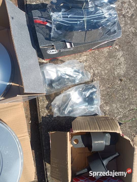 sprzedam części do Ford Focus mk1 osobowe Szczecin