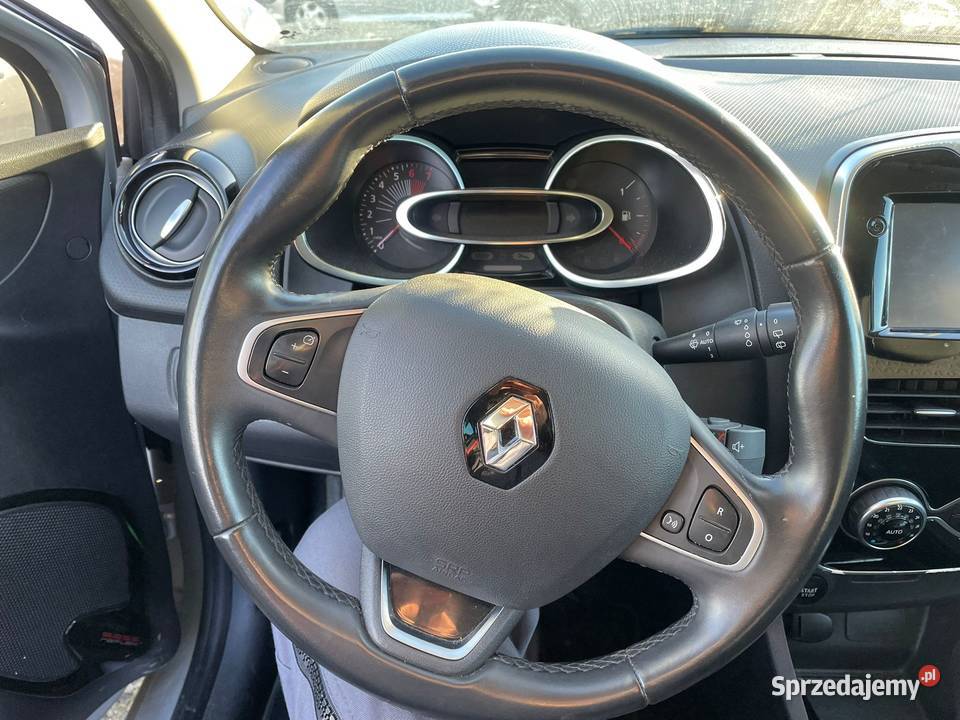 RENAULT Clio IV 12 TCe Energy 120 EDC EB360 Gdańsk