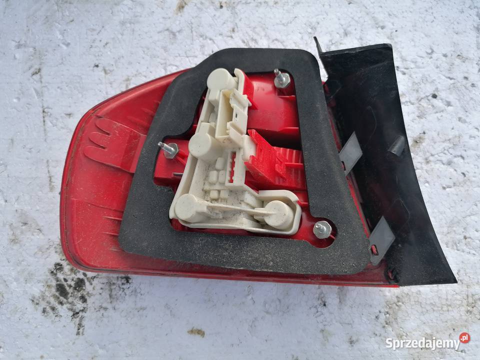 Lampy Tył Komplet Bmw E90 osobowe Pozostałe Pogorzelec