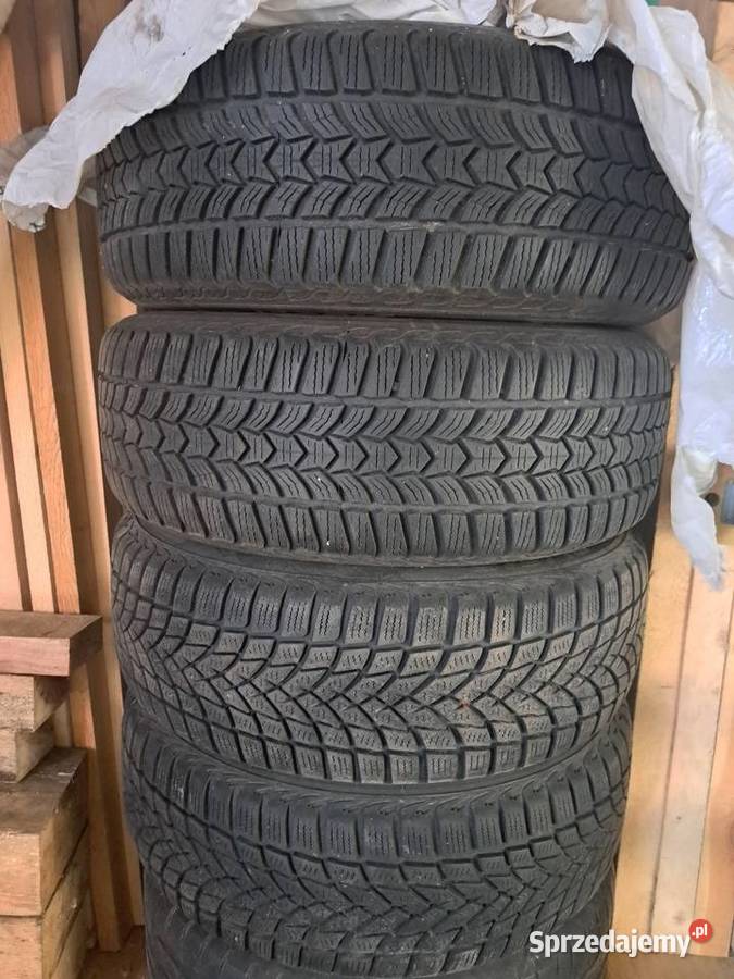 Felgi aluminiowe z oponami zimowymi 21560R16 Reguły