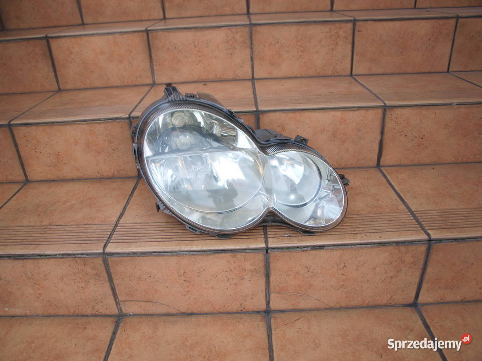 Mercedes C klasa W203 lampa prawa przód zwykła Lampy przednie wielkopolskie Kalisz