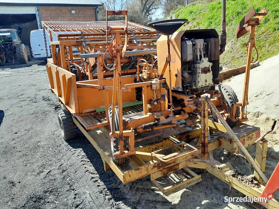 Sadzarka do warzyw taśmowa Siewniki i sadzarki świętokrzyskie Sandomierz