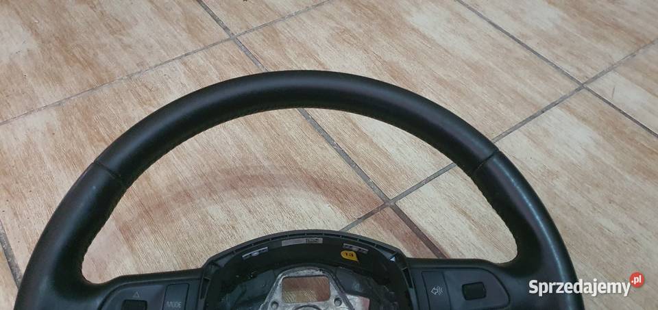Audi A6 C6 kierownica Skóra czarna stan Zduńska Wola sprzedam