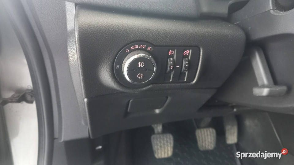 Opel Astra Astra IV 14 140 salon Polska Łódź
