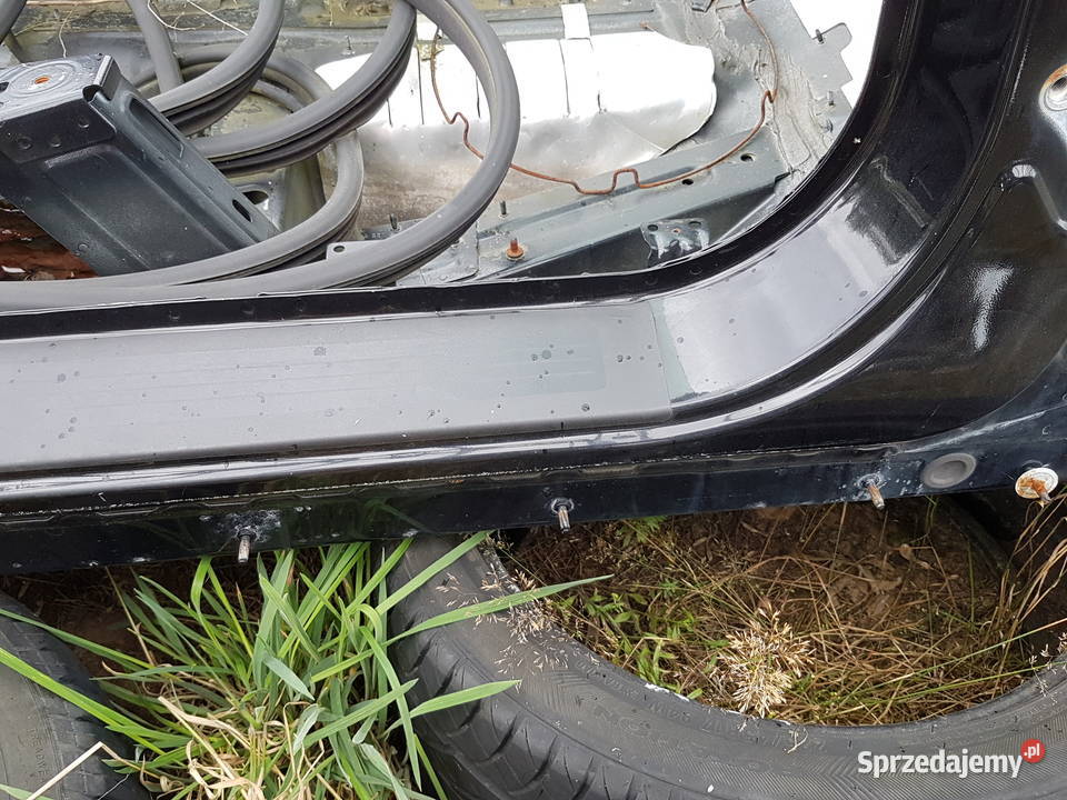 MERCEDES ML W164 PROG PRAWY POSZYCIE PRAWE terenowe Turek