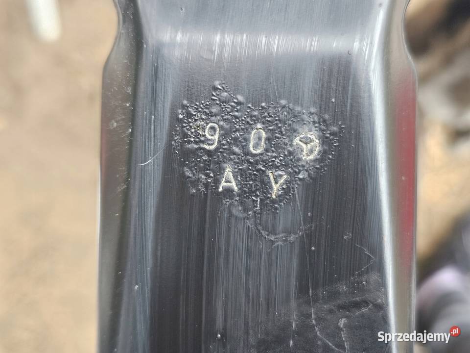 MERCEDES CLS C219 07r okular wzmocnienie lewe