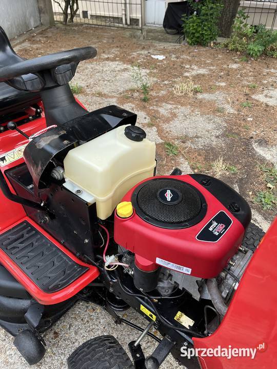 TraktorekKosiarka JONSERED z koszemZADBANY Wielopole Skrzyńskie
