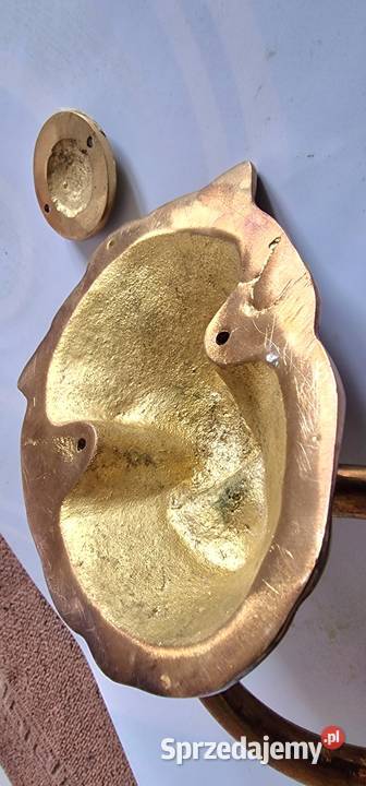 KOŁATKA dzwonek LEW do DRZWI MOSIĄDZ Książenice