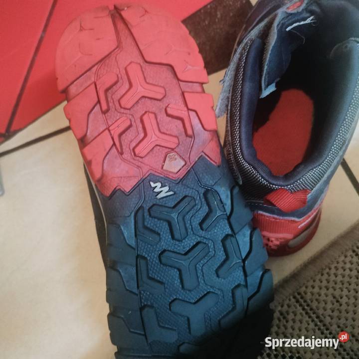 Buty trekkingowe quechua rozmiar 33 20cm Pozostałe dolnośląskie Lubań